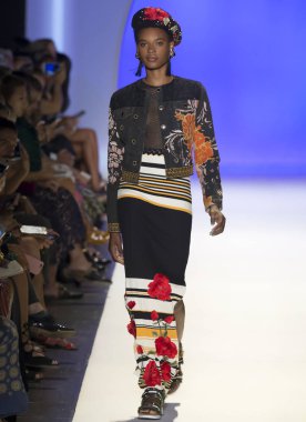 Desigual - Bahar 2017 Koleksiyonu