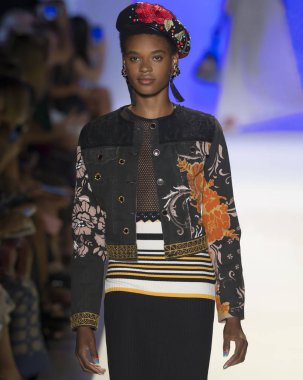 Desigual - Bahar 2017 Koleksiyonu