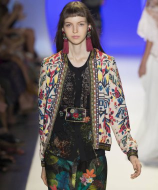 Desigual - Bahar 2017 Koleksiyonu