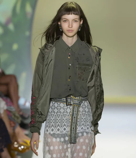 Desigual - Bahar 2017 Koleksiyonu