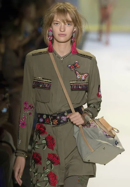 Desigual - Bahar 2017 Koleksiyonu