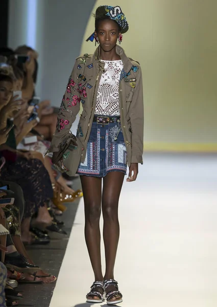 Desigual - Bahar 2017 Koleksiyonu