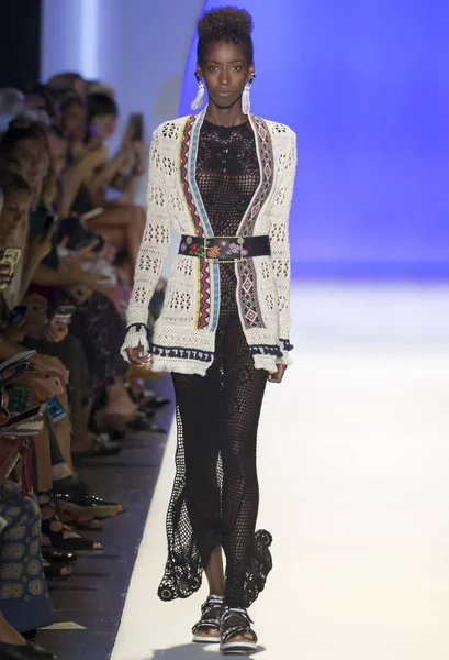 Desigual - Bahar 2017 Koleksiyonu