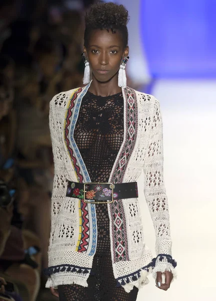 Desigual - Bahar 2017 Koleksiyonu