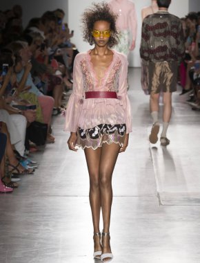 Custo Barcelona - bahar 2017 koleksiyonu