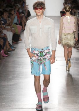 Custo Barcelona - bahar 2017 koleksiyonu