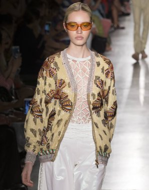 Custo Barcelona - bahar 2017 koleksiyonu