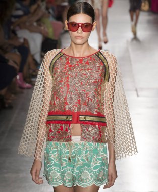 Custo Barcelona - bahar 2017 koleksiyonu