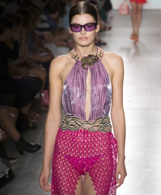 Custo Barcelona - bahar 2017 koleksiyonu