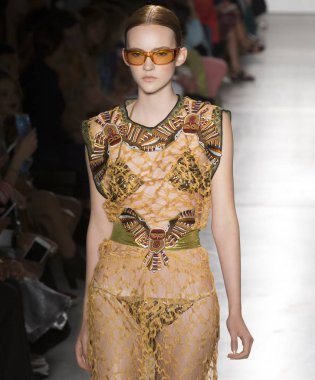 Custo Barcelona - bahar 2017 koleksiyonu