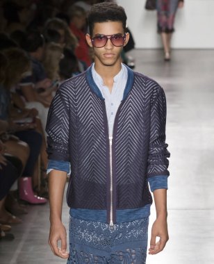 Custo Barcelona - bahar 2017 koleksiyonu