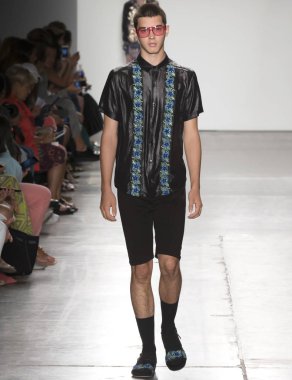 Custo Barcelona - bahar 2017 koleksiyonu