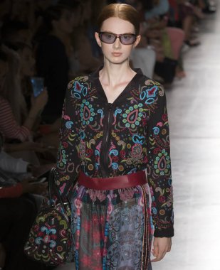 Custo Barcelona - bahar 2017 koleksiyonu