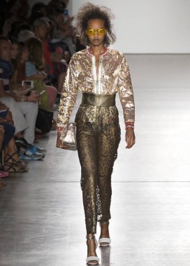 Custo Barcelona - bahar 2017 koleksiyonu