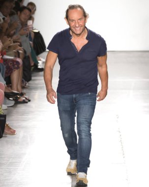 Custo Barcelona - bahar 2017 koleksiyonu