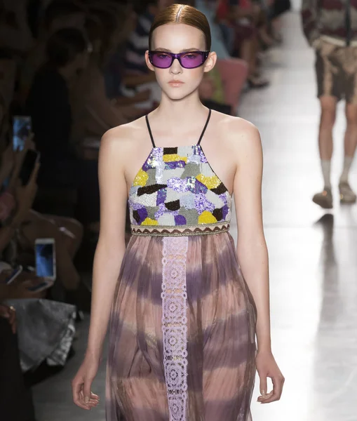 Custo Barcelona - bahar 2017 koleksiyonu