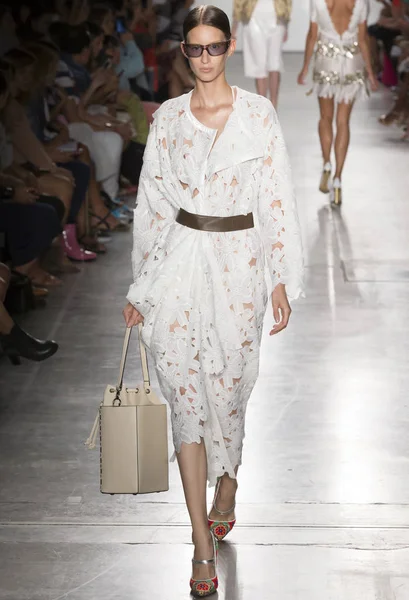 Custo Barcelona - bahar 2017 koleksiyonu