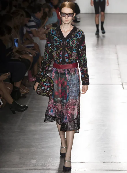 Custo Barcelona - bahar 2017 koleksiyonu