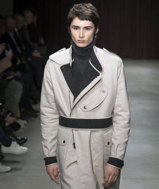 Boss - erkek kış 2017 Mens gösteri düşmek.