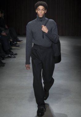 Boss - erkek kış 2017 Mens gösteri düşmek.