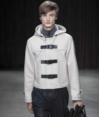 Boss - erkek kış 2017 Mens gösteri düşmek.