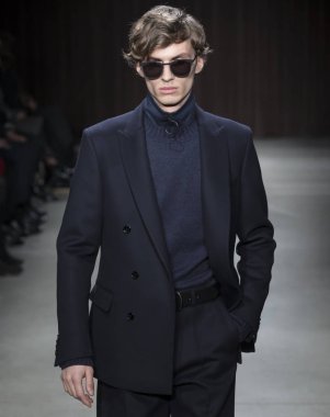 Boss - erkek kış 2017 Mens gösteri düşmek.