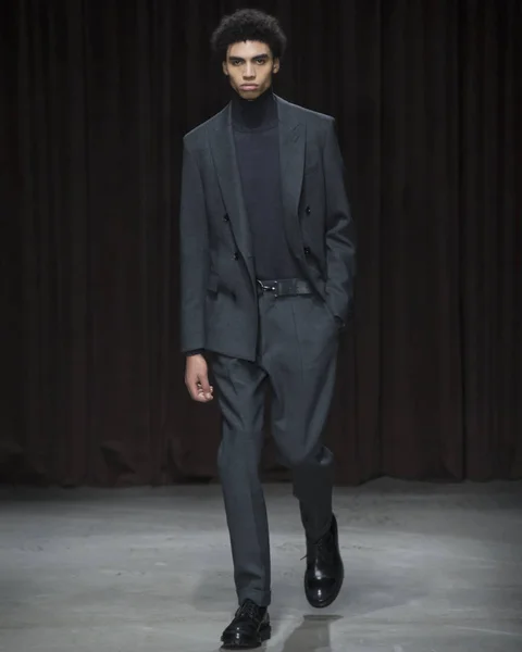 BOSS - Hombres Otoño Invierno 2017 Mens Show — Foto de Stock