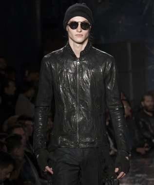 John Varvatos - erkek sonbahar kış 2017 Mens gösteri