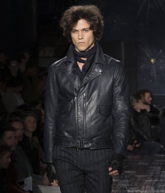 John Varvatos - erkek sonbahar kış 2017 Mens gösteri