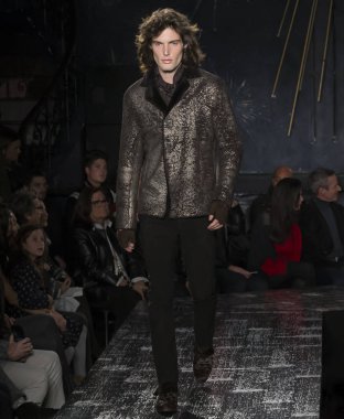 John Varvatos - erkek sonbahar kış 2017 Mens gösteri