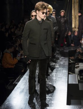 John Varvatos - erkek sonbahar kış 2017 Mens gösteri