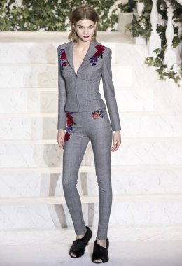 La Perla - sonbahar kış 2017 - gösteri