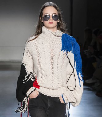 Rehberleri ve Voltaire - 2017 sonbahar koleksiyonu