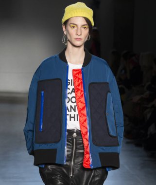 Rehberleri ve Voltaire - 2017 sonbahar koleksiyonu