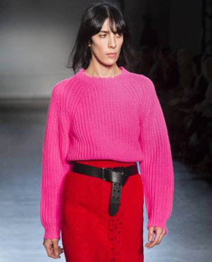 Rehberleri ve Voltaire - 2017 sonbahar koleksiyonu