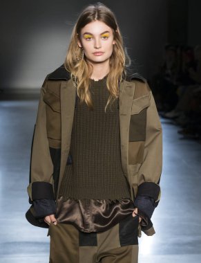 Rehberleri ve Voltaire - 2017 sonbahar koleksiyonu