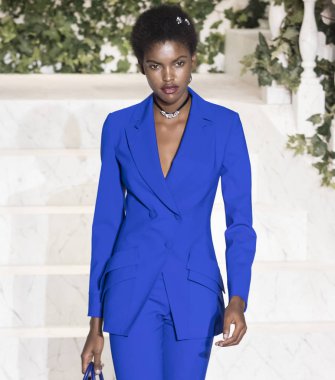 La Perla - sonbahar kış 2017 - gösteri