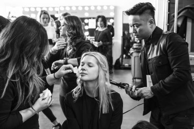 Pamella Roland - Backstage - Güz 2017 koleksiyonu