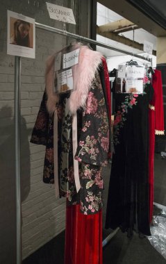 Tadashi Shoji - Backstage - Güz 2017 koleksiyonu