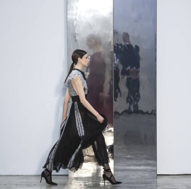 Carolina Herrera - 2017 sonbahar koleksiyonu