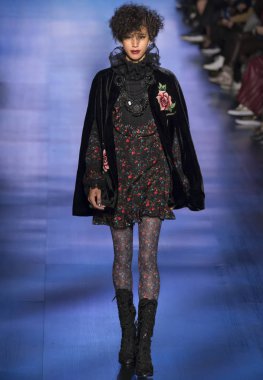 Anna Sui - 2017 sonbahar koleksiyonu