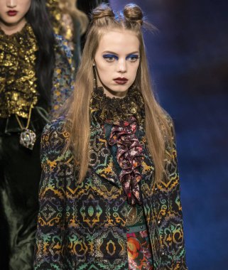 Anna Sui - 2017 sonbahar koleksiyonu