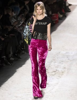 Jeremy Scott - 2017 sonbahar koleksiyonu