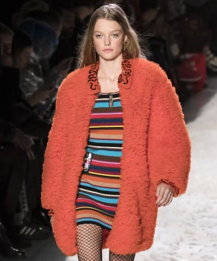 Jeremy Scott - 2017 sonbahar koleksiyonu