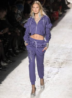 Jeremy Scott - 2017 sonbahar koleksiyonu