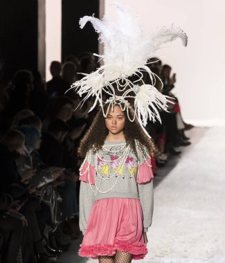 Jeremy Scott - 2017 sonbahar koleksiyonu