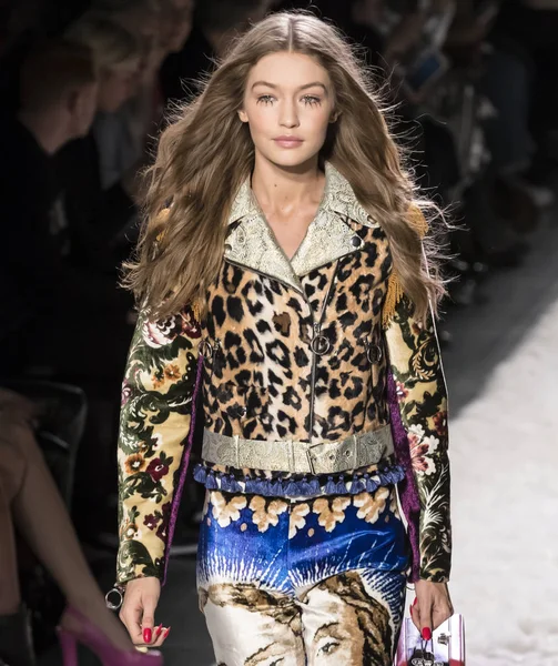 Jeremy Scott - 2017 sonbahar koleksiyonu