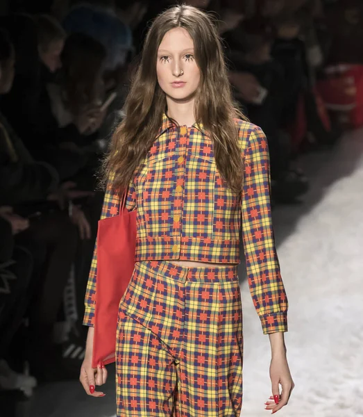 Jeremy Scott - 2017 sonbahar koleksiyonu