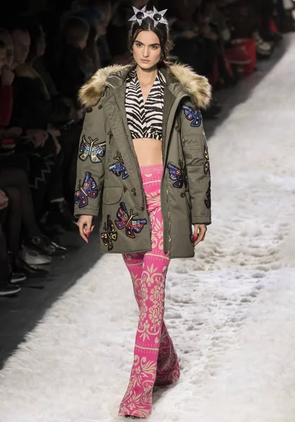 Jeremy Scott - 2017 sonbahar koleksiyonu