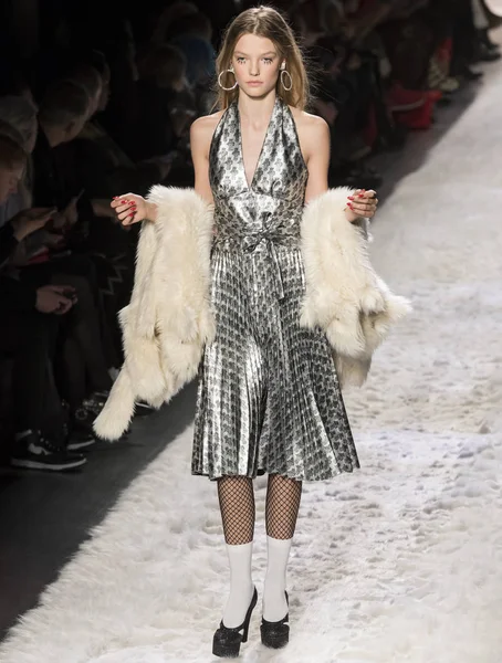 Jeremy Scott - 2017 sonbahar koleksiyonu